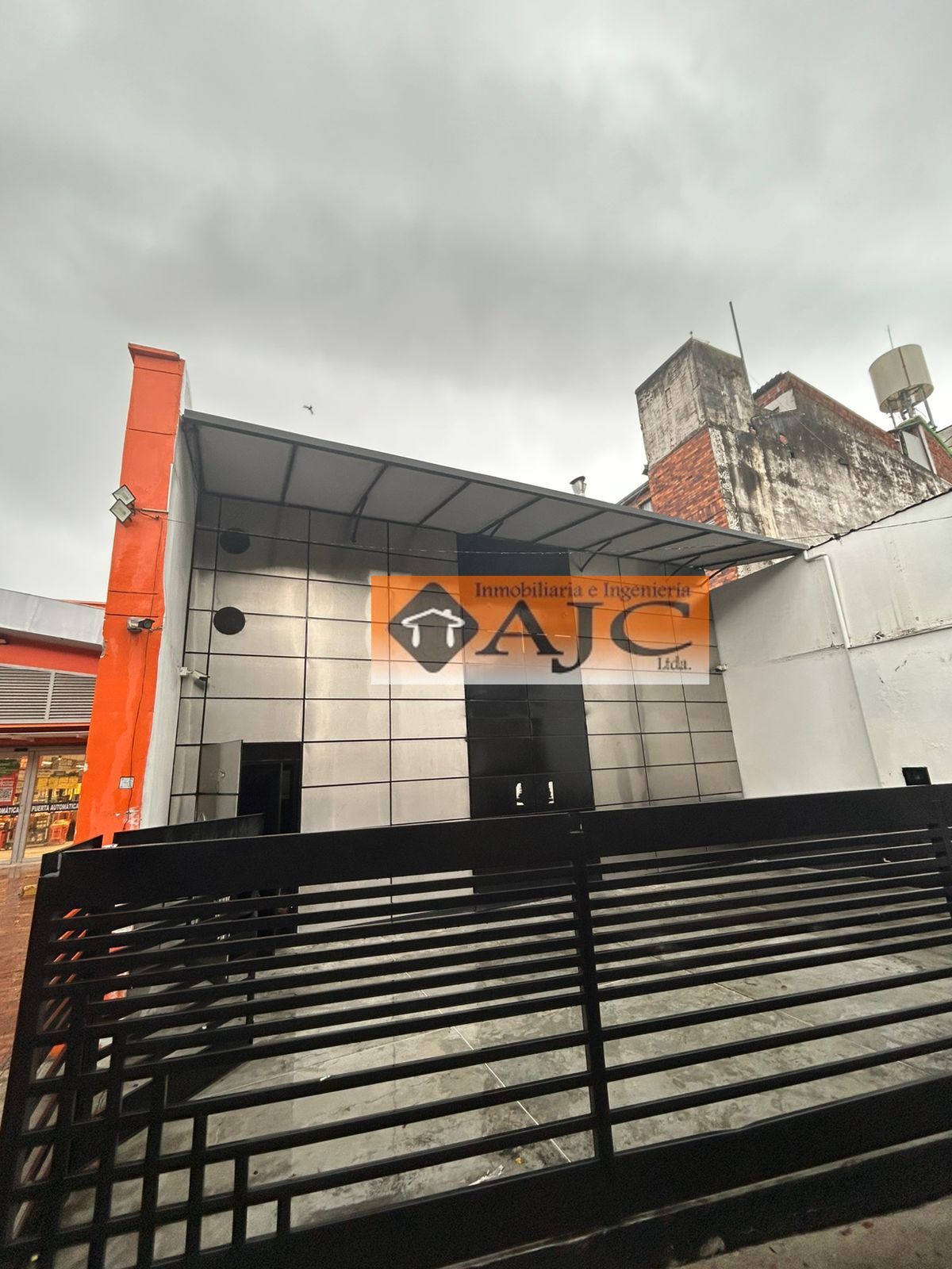 Arriendo Bodega  -  Bucaramanga