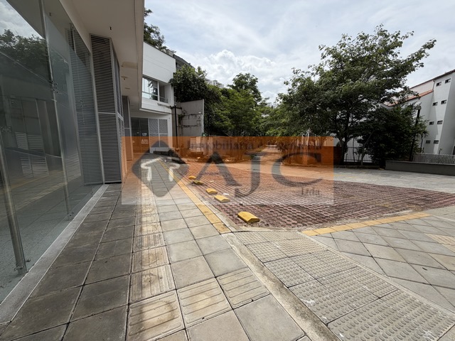 LOCAL EN ARRIENDO CAÑAVERAL - FLORIDABLANCA