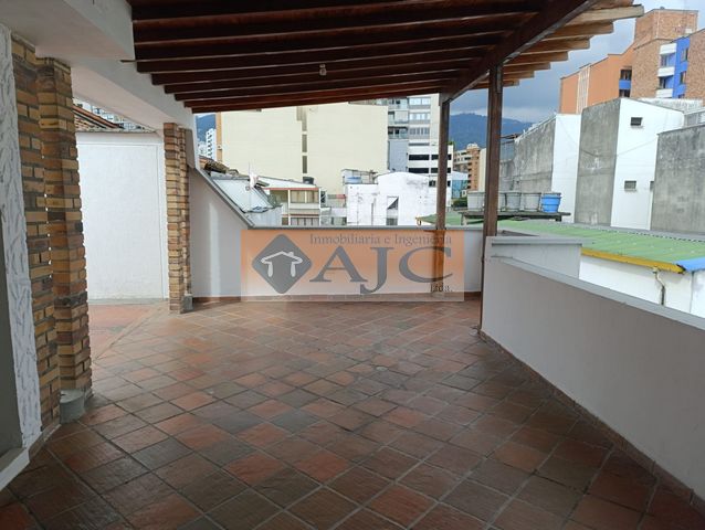 Arriendo Apartamento Duplex - Nuevo Sotomayor  - Bucaramanga