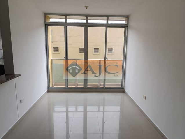 Arriendo Apartamento Lago Condominio - Floridablanca